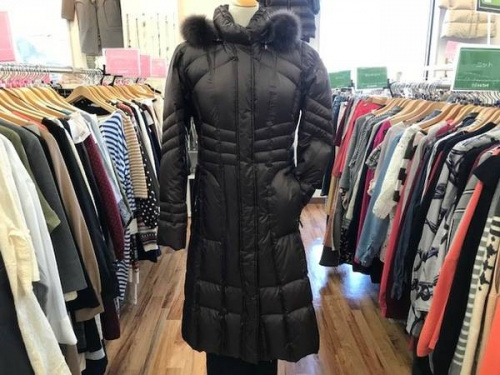 レディースファッションの三陽商会