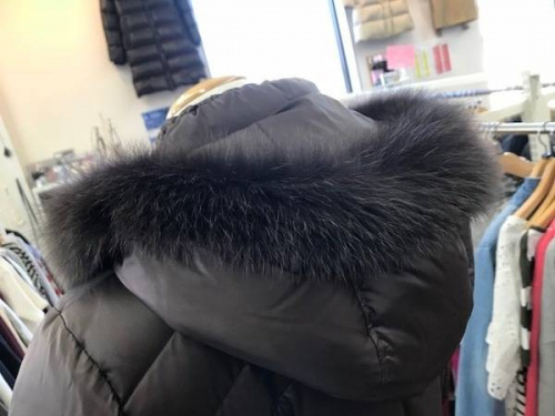 三陽商会のダウンコート