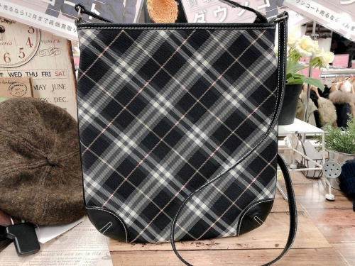 トレファク　千葉　ブランドのバーバリー　中古