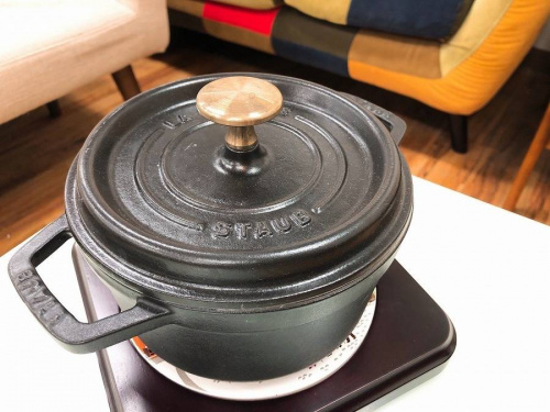 STAUB　ストウブのココット　買取　千葉