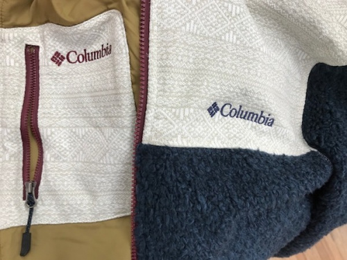 ハンブルプレイスジャケットのColumbia