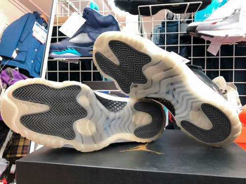 NIKEのメンズ