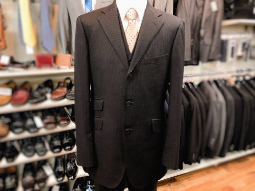 スーツ　安いのBURBERRY　バーバリー