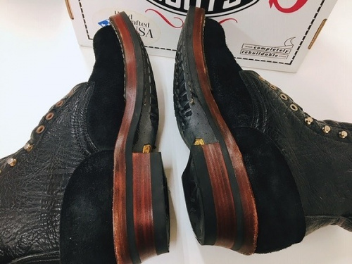 ホワイツブーツの8ホールブーツ