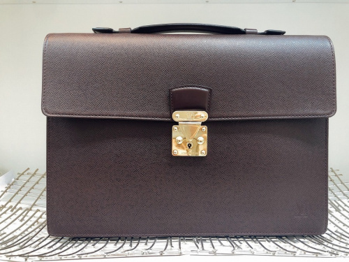 LOUIS VUITTON　ルイヴィトンのルイヴィトン　タイガ