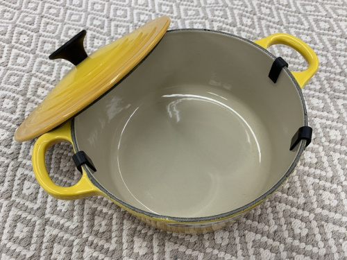 LE CREUSETのｺｺｯﾄ・ﾛﾝﾄﾞ