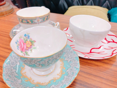 洋食器　買取　千葉のロイヤルアルバート