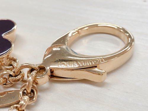 キーホルダー　ヴィトンのチャーム　ヴィトン