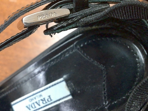 PRADA　プラダのレディース　サンダル