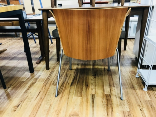 Fritz Hansen　ヴィコチェアの千葉船橋中古家具情報