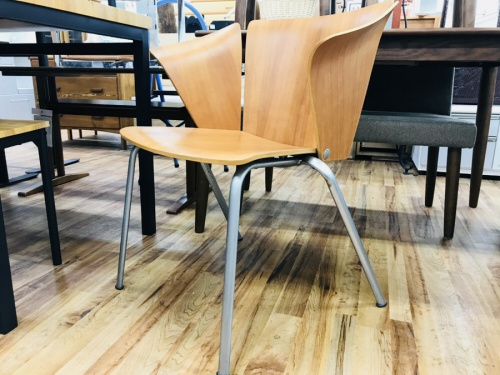 千葉　市川　船橋　江戸川　墨田　葛飾　幕張　イス　中古　買取の家具　中古