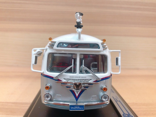 ディズニーリゾートクルーザー1/43のディズニーグッズ