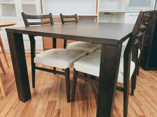 ニトリ　ダイニングセットの家具　安い　千葉