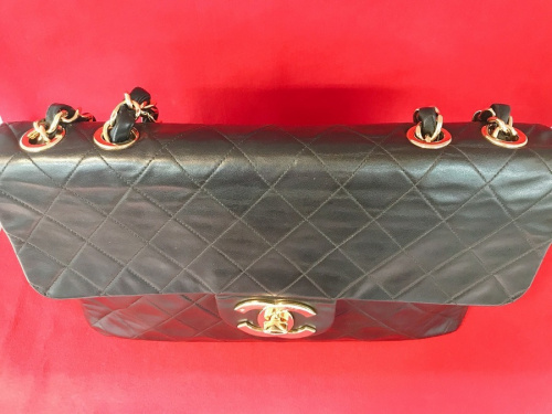 マトラッセのシャネル　中古