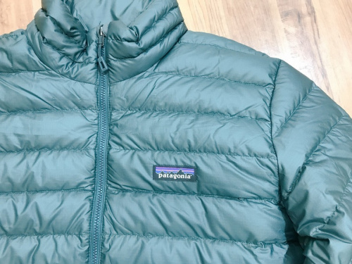 千葉　市川　船橋　江戸川　墨田　葛飾　幕張　洋服　中古　買取のダウンジャケット