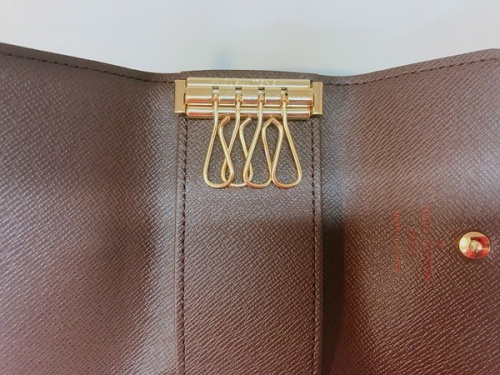 ダミエのキーケース