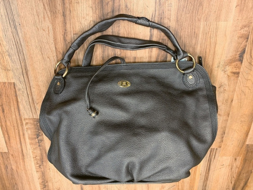 CELINE セリーヌのショルダーバック