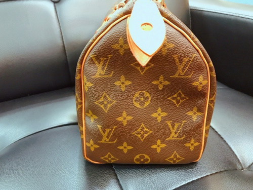 バッグのルイヴィトン　中古