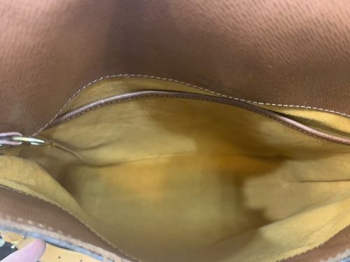 LOUIS VUITTON　中古のミュゼットサルサ