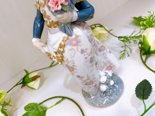 無邪気なまなざし　中古の千葉船橋中古食器情報