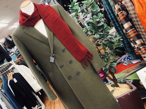 千葉　市川　船橋　江戸川　墨田　葛飾　幕張　中古　小物　買取　アウトドアのダブルチェスターコート　中古