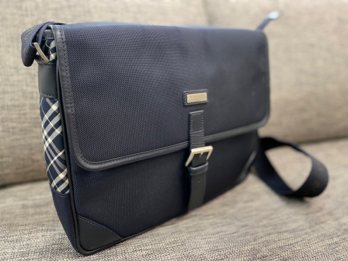 千葉　市川　船橋　江戸川　墨田　葛飾　幕張　中古　ブランド　買取のショルダーバッグ　メンズ