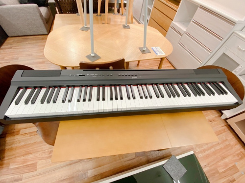 ピアノ YAMAHAのP-125B ヤマハ