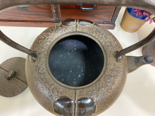 南部鉄器　鉄瓶の南部鉄器　中古