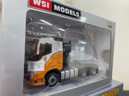 WSI MODELS KEN KRAFTの16輪中低重量物運搬用トレーラー