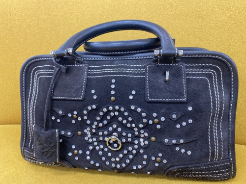 千葉　市川　買取　ブランドのLOEWE ロエベ　アマソナ