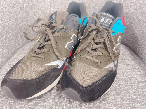 スニーカーのNEW BALANCE