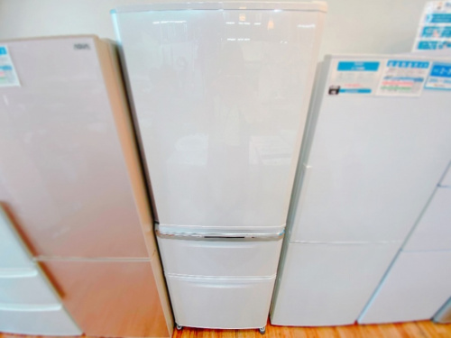 MITSUBISHI　三菱の3ドア冷蔵庫　