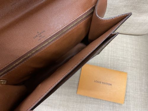 ヴィトン ショルダーバッグのヴィトン 買取 中古