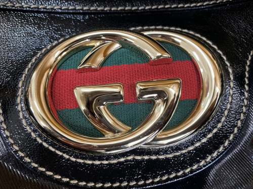 GUCCI　グッチのグッチ　GG　バッグ