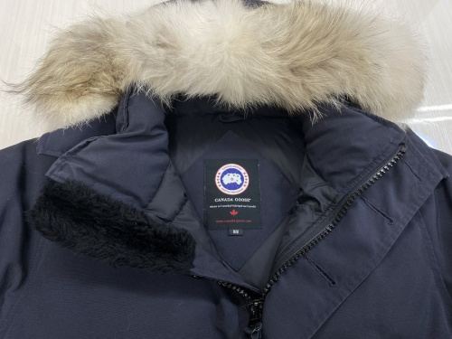CANADA GOOSE　カナダグースのカナダグース　ダウン