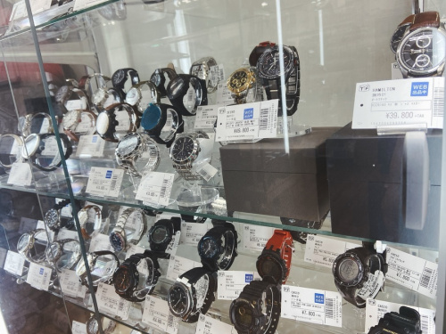 SWATCHのライト・トラック