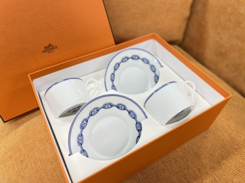 千葉　市川　船橋　江戸川　墨田　葛飾　幕張　食器　中古　買取のHERMES エルメス