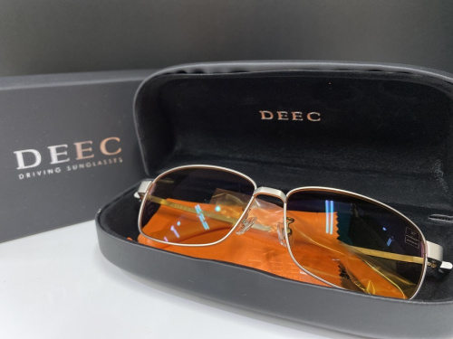 サングラス　靴　買取のDEEC MAZDA　ディーク　マツダ　