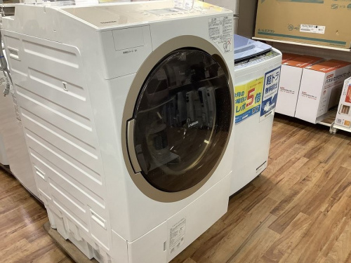 生活家電の洗濯乾燥機