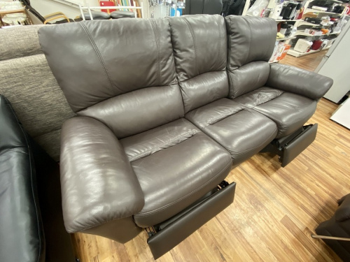 千葉　市川　船橋　江戸川　墨田　葛飾　幕張　家具　中古　買取の家具　中古
