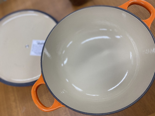 LE CREUSET　ルクルーゼのマルミット　22cm