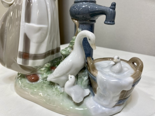 リヤドロ　農場の夏の陶器人形　中古　フィギュリン