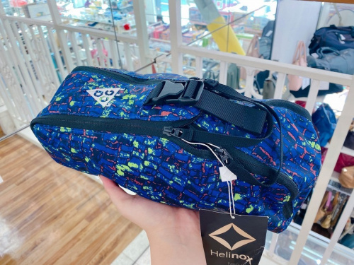 Helinox×NIKE ヘリノックス ナイキのアウトドアチェア