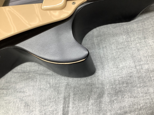 中古楽器のGibson