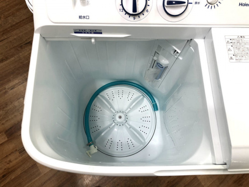 Haier　ﾊｲｱｰﾙの洗濯機　二槽式洗濯機　