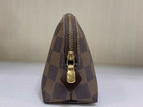 ポシェットコスメティックの千葉船橋中古ブランド情報