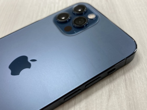 iphone12PRO iphoneのスマートフォン apple