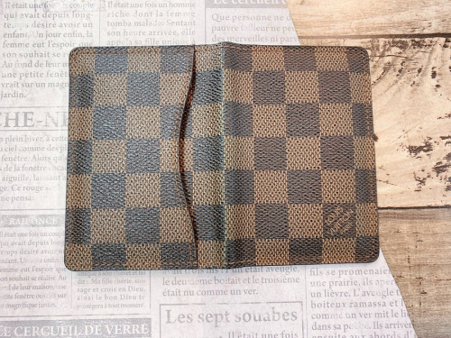 ヴィトン　カードケースのLOUIS VUITTON ルイヴィトン