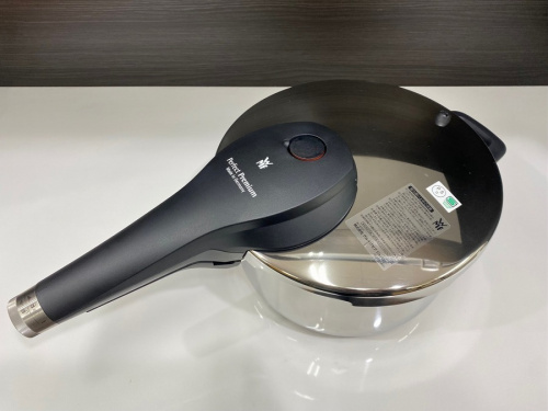 WMF　ヴェーエムエフのパーフェクトプレミアム