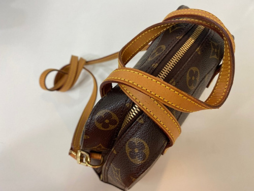 LOUIS VUITTON ルイヴィトンのモノグラム スポンティーニ
